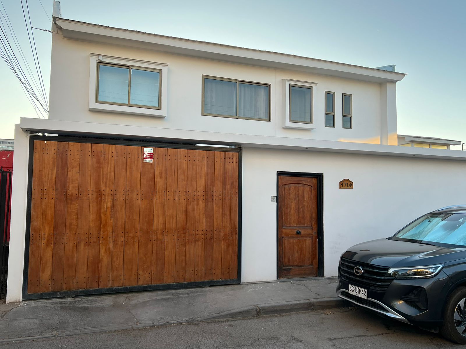 En venta Casa 5 Dormitorios, 7 Baños, Sector Av. La Paz - Calama